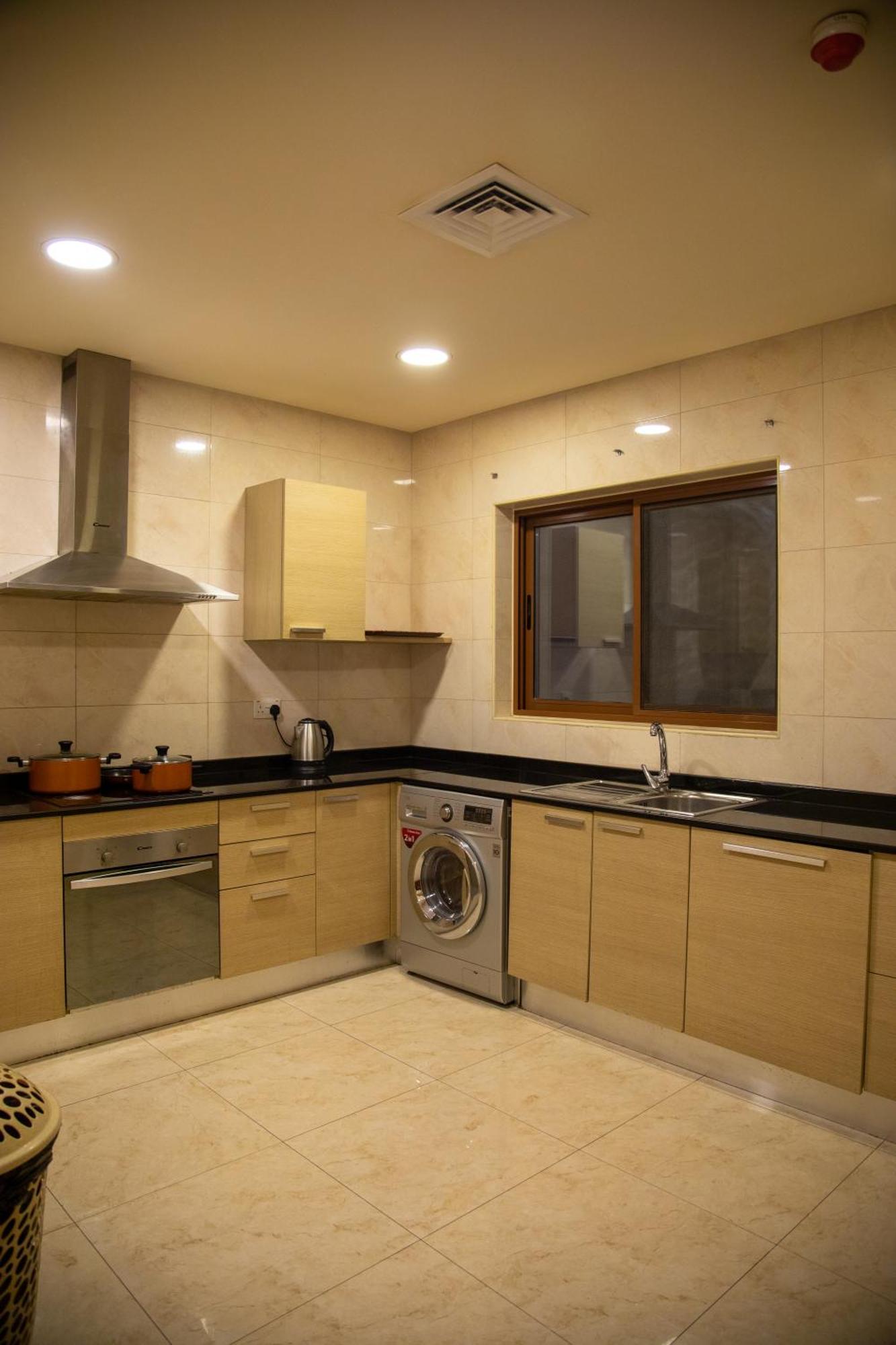 Juffair Trends Luxury Apartment มานามา ภายนอก รูปภาพ